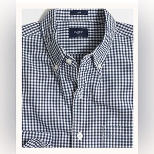 J. Crew Men’s Size Large Slim Fit Navy and White Gingham Button Down Long Shirt